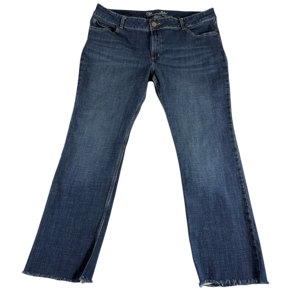 Wrangler Jeans Womens 19x34 Blue Denim Cotton Bootcut Leg Mid Rise Frayed Hem